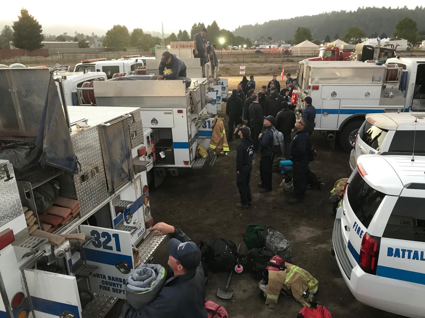 Strike Team 9322C swaps crews at CZU Complex